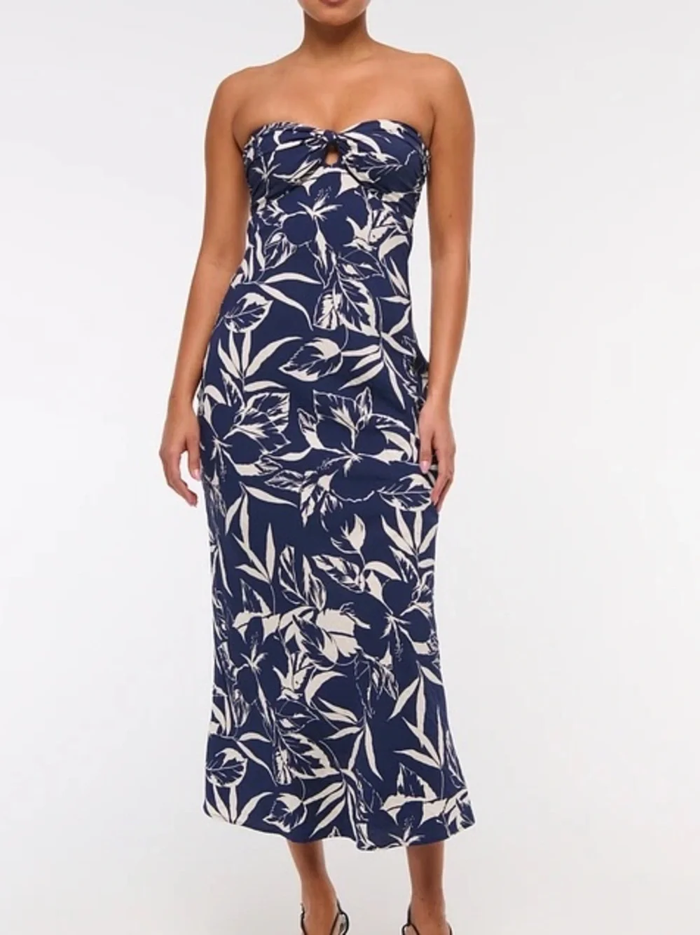 Abercrombie & Fitch Strapless Knot Maxi Dress